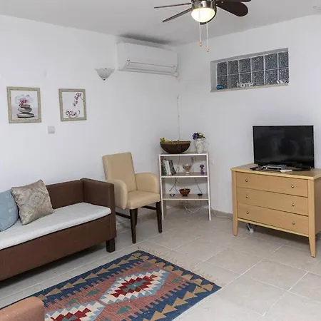 Amazing Triplex Fantastic Sea View In Turkbuku 博德鲁姆
